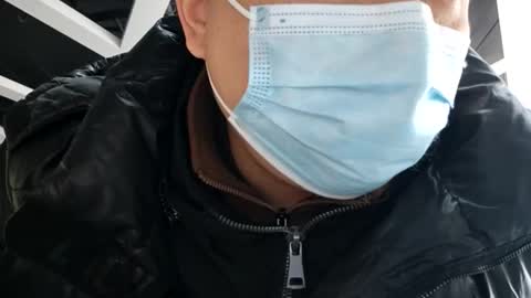 Snapshot of mcfuyu24582 chatting on 12-17-25, 05:35 Fuyu online show from 12-17-25, 05:35