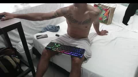 Snapshot of mckanna chatting on 02-18-26, 04:03 mckanna online show from 02-18-26, 04:03