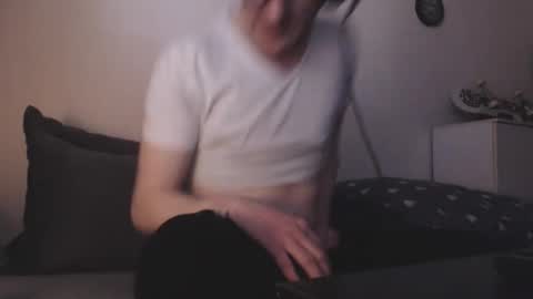 Snapshot of mcmike_es chatting on 02-01-25, 11:54 Mike online show from 02-01-25, 11:54