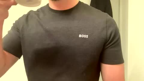 Snapshot of mcr8080 chatting on 01-19-25, 07:04 mcr8080 online show from 01-19-25, 07:04