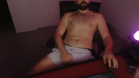 Snapshot of mcrackend chatting on 09-30-25, 02:49 mcrackend online show from 09-30-25, 02:49