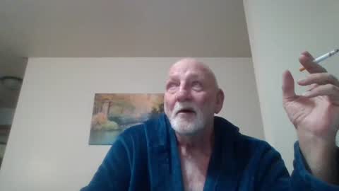 Snapshot of mdane99 chatting on 12-24-24, 04:22 mdane99 online show from 12-24-24, 04:22