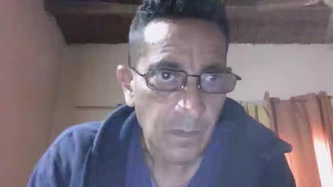 alejandro online show from 10-05-25, 01:31