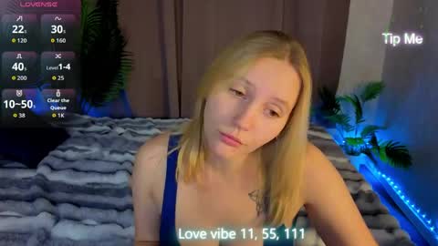 Melissa online show from 05-18-26, 01:02