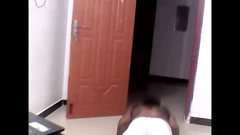 me_hai12 online show from 02-06-25, 11:37