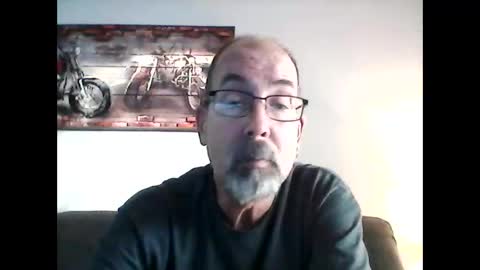 Snapshot of meathome3 chatting on 12-06-24, 01:00 me at home online show from 12-06-24, 01:00