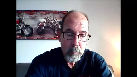 Snapshot of meathome3 chatting on 12-13-24, 01:44 me at home online show from 12-13-24, 01:44