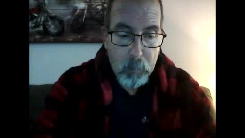 Snapshot of meathome3 chatting on 12-15-24, 02:59 me at home online show from 12-15-24, 02:59