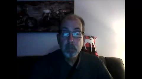 Snapshot of meathome3 chatting on 12-21-24, 02:41 me at home online show from 12-21-24, 02:41