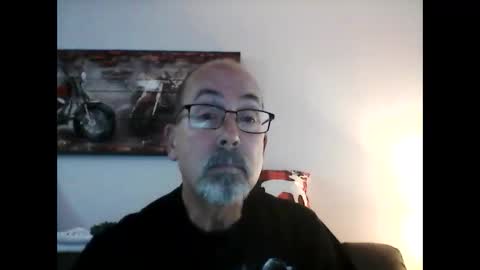 Snapshot of meathome3 chatting on 12-25-24, 08:50 me at home online show from 12-25-24, 08:50