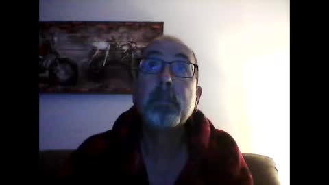 Snapshot of meathome3 chatting on 01-07-25, 12:41 me at home online show from 01-07-25, 12:41