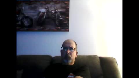 Snapshot of meathome3 chatting on 01-10-25, 03:50 me at home online show from 01-10-25, 03:50