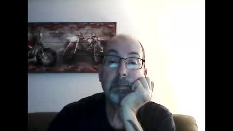 Snapshot of meathome3 chatting on 02-15-25, 01:16 me at home online show from 02-15-25, 01:16