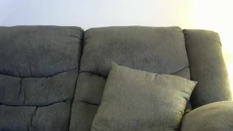 Snapshot of meathome3 chatting on 03-02-25, 07:23 me at home online show from 03-02-25, 07:23