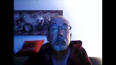 Snapshot of meathome3 chatting on 09-14-25, 10:36 me at home online show from 09-14-25, 10:36