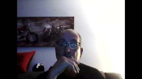 Snapshot of meathome3 chatting on 10-12-25, 04:00 me at home online show from 10-12-25, 04:00