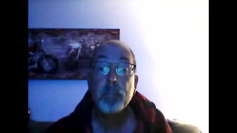 Snapshot of meathome3 chatting on 10-24-25, 10:00 me at home online show from 10-24-25, 10:00