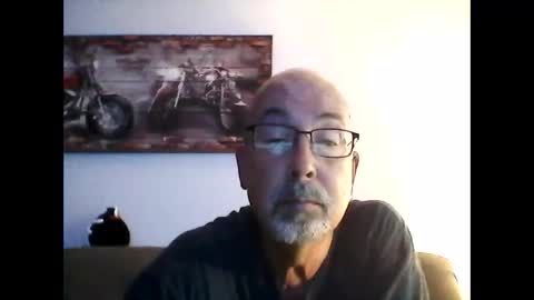 Snapshot of meathome3 chatting on 10-25-25, 12:02 me at home online show from 10-25-25, 12:02