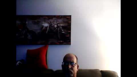 Snapshot of meathome3 chatting on 11-16-25, 04:18 me at home online show from 11-16-25, 04:18