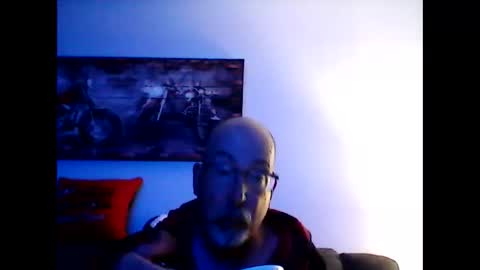 me at home online show from 06-02-26, 09:33