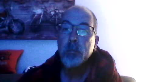 Snapshot of meathome3 chatting on 07-21-26, 09:11 me at home online show from 07-21-26, 09:11
