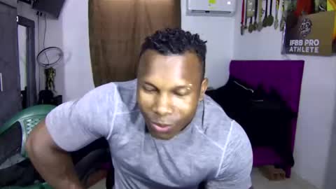 Snapshot of medellinblacx chatting on 11-26-25, 06:31 medellinblacx online show from 11-26-25, 06:31