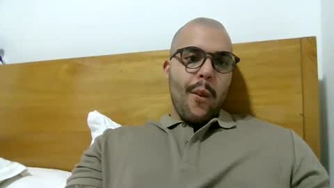 filippoae online show from 01-01-25, 02:09