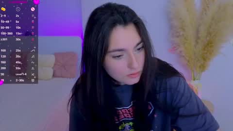 Dina online show from 04-08-26, 09:15