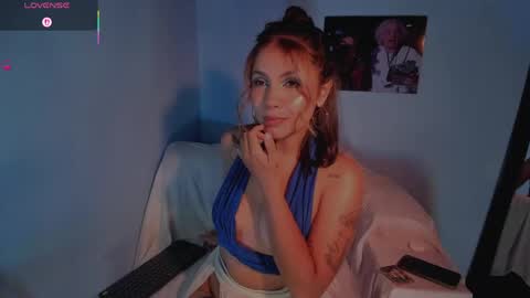 Coral online show from 06-06-26, 03:55