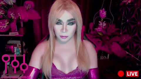 THE QUEEN ALPHA   Queen Medusa Prey online show from 01-10-26, 06:31