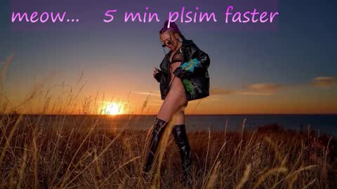 Snapshot of meeeeeow08 chatting on 10-22-25, 11:10 Sweet Meow nonude online show from 10-22-25, 11:10