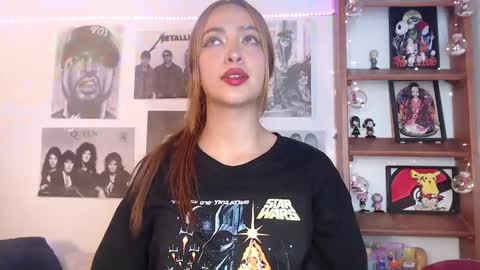 Snapshot of meeowlody chatting on 01-13-25, 07:42 Emily online show from 01-13-25, 07:42