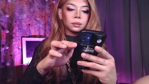 Snapshot of meetmehalfway888 chatting on 12-21-24, 03:31 GODDESS OF ALL GODDESSES online show from 12-21-24, 03:31