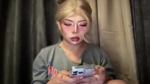 Snapshot of meetmehalfway888 chatting on 09-16-25, 05:41 GODDESS OF ALL GODDESSES online show from 09-16-25, 05:41