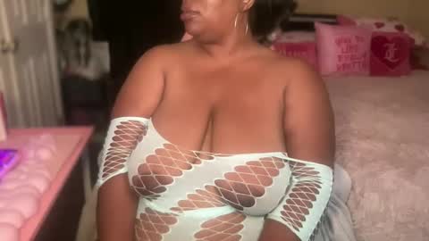 Southern Peach online show from 05-19-26, 03:35