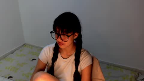 Meg4n Miauuuu online show from 06-03-26, 04:59