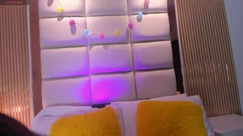 Snapshot of megaan_rouse chatting on 05-03-26, 11:38 megaan_rouse online show from 05-03-26, 11:38