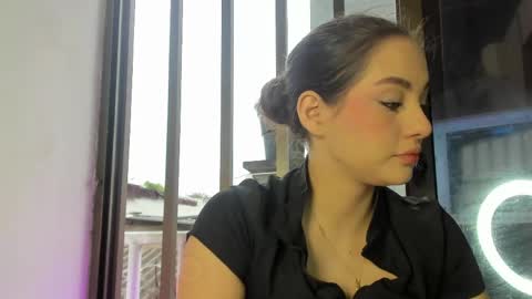Snapshot of megaan_rouse chatting on 05-31-26, 11:50 megaan_rouse online show from 05-31-26, 11:50