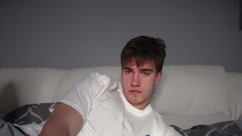 Snapshot of megamaxxxl chatting on 01-12-25, 03:14 Max online show from 01-12-25, 03:14