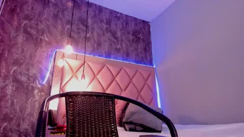 M E G A N online show from 01-19-25, 12:49