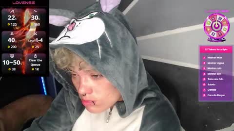 Megan and sophi online show from 01-17-26, 05:01