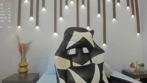 MEGAN COOPER online show from 09-16-25, 07:04