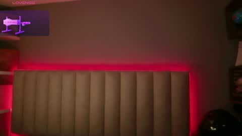 Snapshot of megan_moore__ chatting on 07-18-26, 01:37 online show from 07-18-26, 01:37