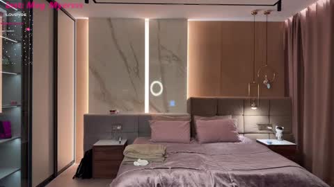 Megan   inst meg myersss online show from 02-20-25, 07:30