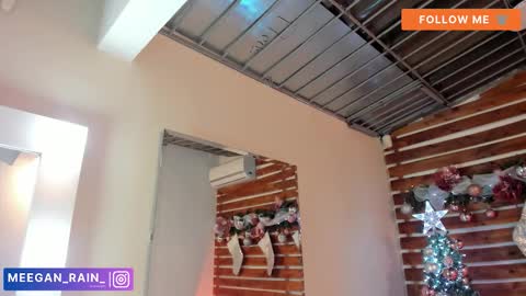 megan_raiin online show from 12-20-25, 08:54