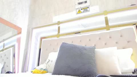 megan online show from 02-09-25, 03:00