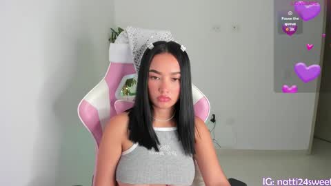 megan sweet online show from 12-18-25, 01:33