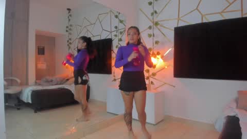 Snapshot of megan_thompsoon1 chatting on 01-30-25, 06:32 Megan online show from 01-30-25, 06:32