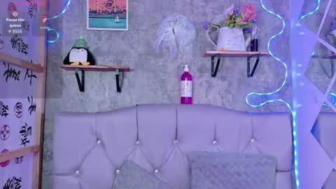 Megan online show from 12-04-25, 12:25