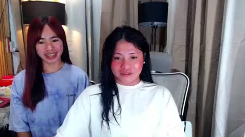 Snapshot of megan_younng chatting on 06-18-26, 02:21 MEGAN online show from 06-18-26, 02:21